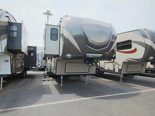 16 Keystone Sprinter
