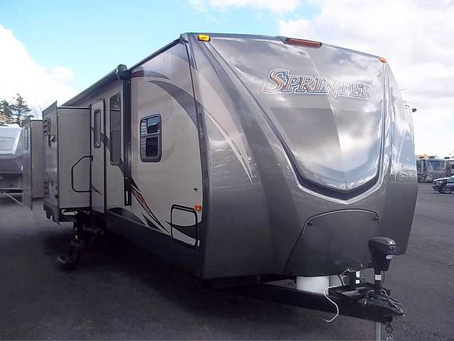 2015 Keystone Sprinter Wide Body Photo