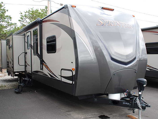2015 Keystone Sprinter Wide Body Photo