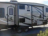 2015 KZ Durango 1500 Photo #8