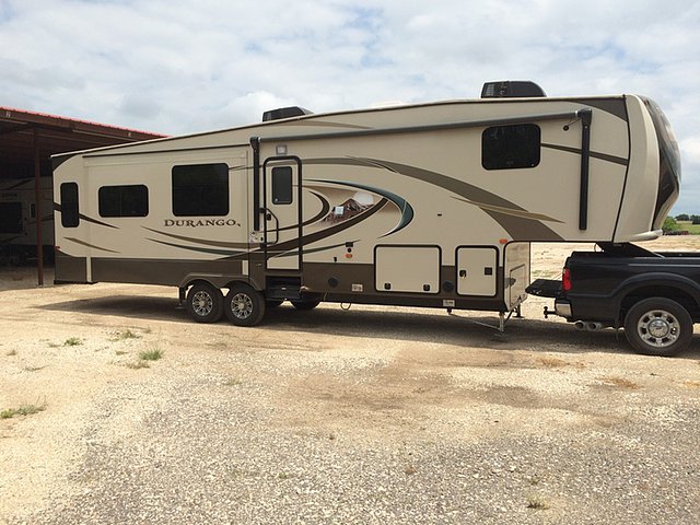 2015 KZ Durango 2500 Photo