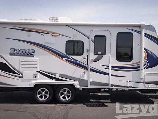 2015 Lance Lance Photo