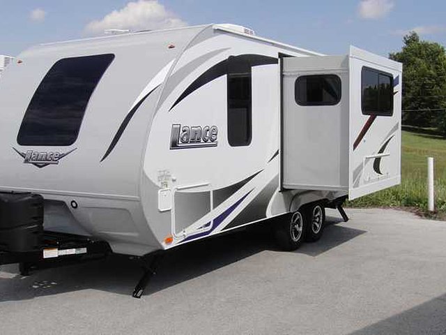 2015 Lance Lance Photo