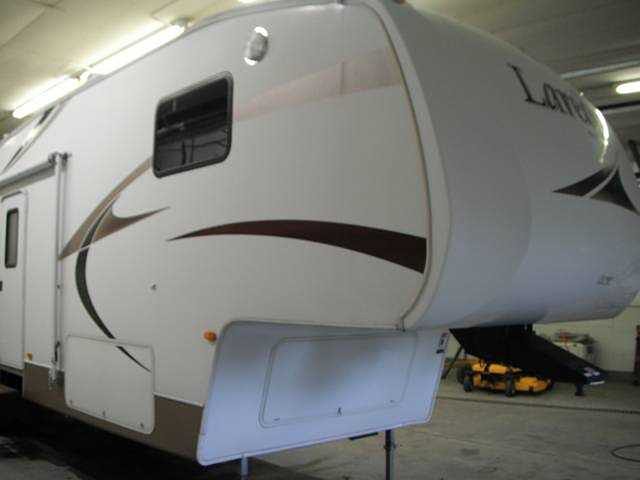 2007 Laredo Laredo Photo