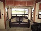 2013 Lifestyle Luxury RV Lifestyle Photo #14