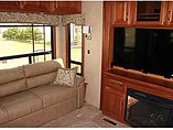 2015 Lifestyle Luxury RV Lifestyle Photo #8