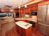 2014 Lifestyle Luxury RV Lifestyle Photo #7