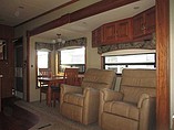 2015 Lifestyle Luxury RV Lifestyle Photo #12