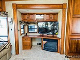 2015 Lifestyle Luxury RV Lifestyle Photo #6