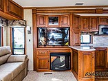 2015 Lifestyle Luxury RV Lifestyle Photo #5