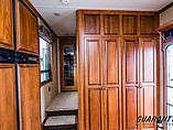 2015 Lifestyle Luxury RV Lifestyle Photo #9