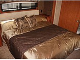 2015 Lifestyle Luxury RV Lifestyle Photo #2