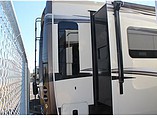 2015 Lifestyle Luxury RV Lifestyle Photo #6