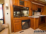 2015 Lifestyle Luxury RV Lifestyle Photo #24