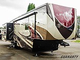 15 Lifestyle Luxury RV