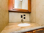 2015 Lifestyle Luxury RV Lifestyle Photo #21