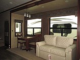 2014 Lifestyle Luxury RV Lifestyle Photo #11