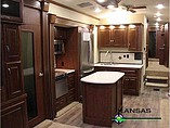 2015 Lifestyle Luxury RV Lifestyle Photo #14