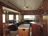 2015 Lifestyle Luxury RV Lifestyle Photo #13