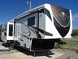 14 Lifestyle Luxury RV