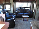 2014 Lifestyle Luxury RV Lifestyle Photo #4