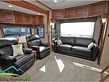 2013 Lifestyle Luxury RV Lifestyle Photo #5