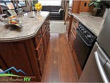 2013 Lifestyle Luxury RV Lifestyle Photo #18