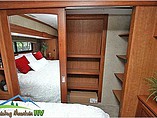 2013 Lifestyle Luxury RV Lifestyle Photo #29