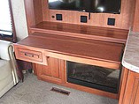 2013 Lifestyle Luxury RV Lifestyle Photo #10
