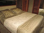2013 Lifestyle Luxury RV Lifestyle Photo #28