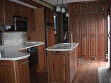 2014 Lifestyle Luxury RV Lifestyle Photo #16