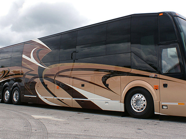 2013 Millennium Prevost Photo