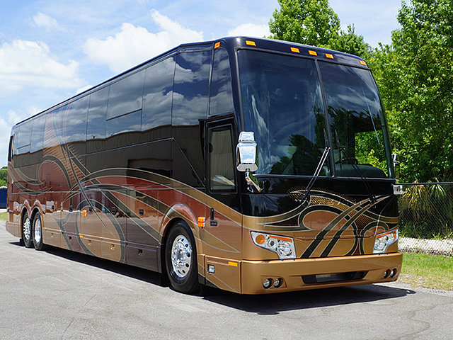 2016 Millennium Prevost Photo