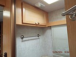 2005 National RV Dolphin Photo #6