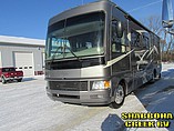 2006 National RV Dolphin Photo #2