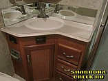 2006 National RV Dolphin Photo #25