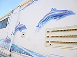 1999 National RV Dolphin Photo #3