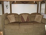 2005 National RV Dolphin LX Photo #6
