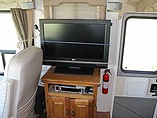 2003 National RV Dolphin Photo #17