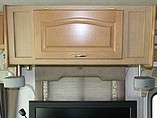 2003 National RV Dolphin Photo #18