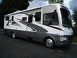 2005 National RV Dolphin LX Photo #4