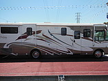 2005 National RV Dolphin Photo #5