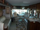 2001 National RV Islander Photo #9