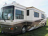 2002 National RV Islander Photo #3