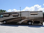 2004 National RV Islander Photo #3