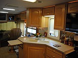 2004 National RV Islander Photo #56