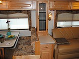 2004 National RV Islander Photo #57