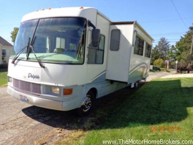 2001 National RV Dolphin Photo