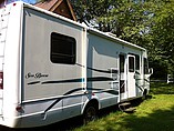 2003 National RV Sea Breeze Photo #3