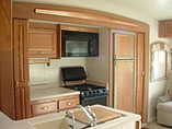 02 National RV Sea Breeze